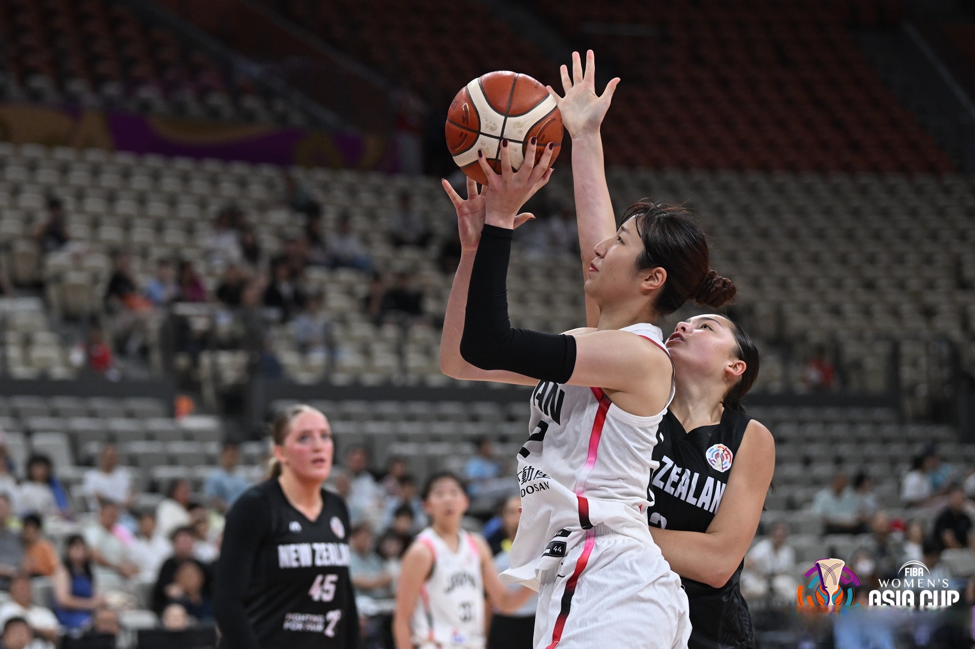 包含CBA常规赛集结日走向成谜,托特纳姆迎来里程碑,信心回归,更衣室氛围转暖的词条 包含CBA常规赛集结日走向成谜,托特纳姆迎来里程碑,信心回归,更衣室氛围转暖的词条