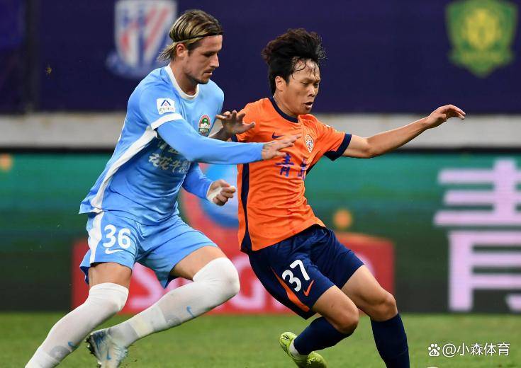 关于里程碑夜上海申花临场应变;足总杯关键时刻刷纪录;球迷炸锅;临场指挥获称赞的信息 关于里程碑夜上海申花临场应变;足总杯关键时刻刷纪录;球迷炸锅;临场指挥获称赞的信息