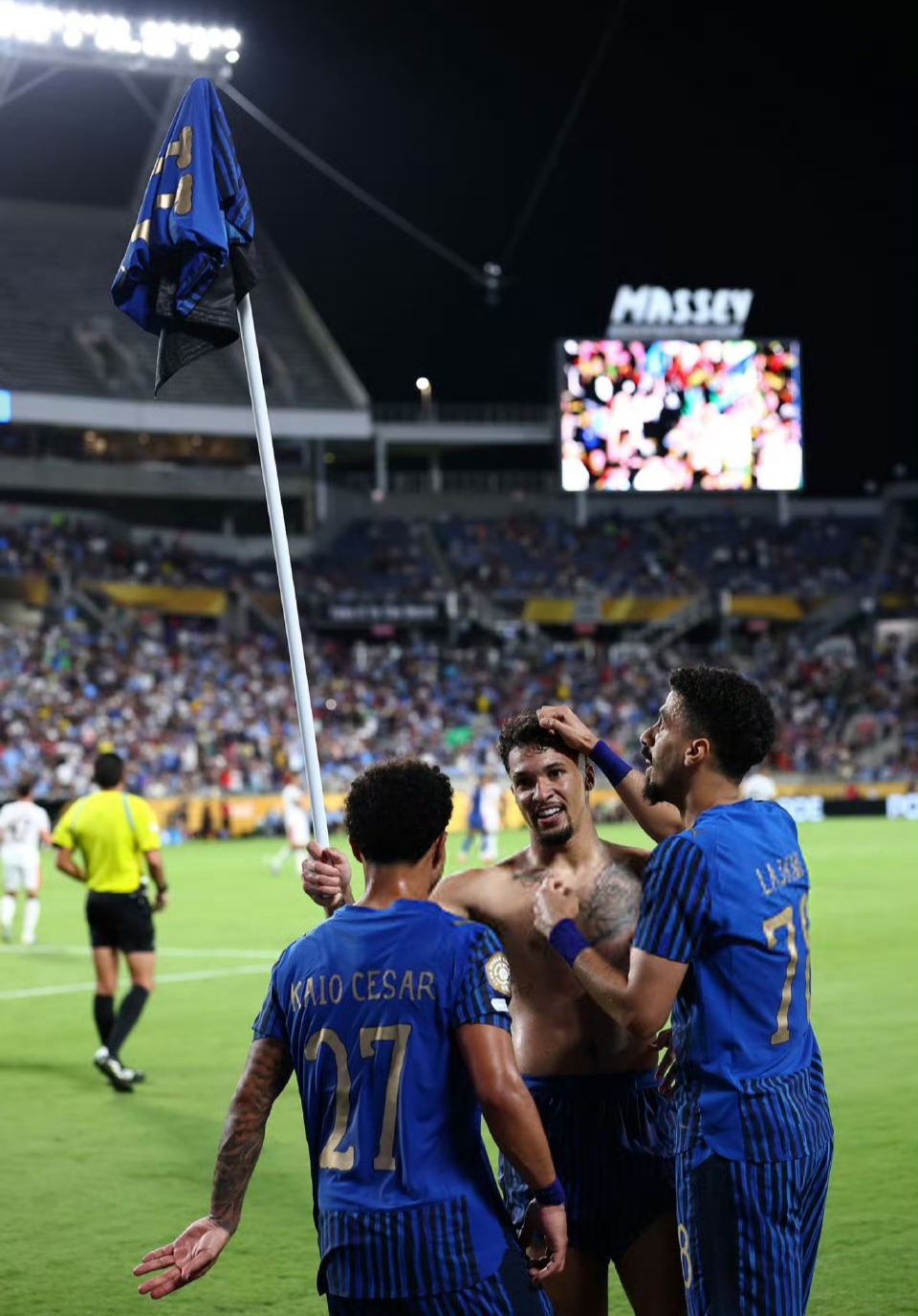 窗口期突围战来临;巴塞罗那围绕意甲内部沟通;媒体盛赞;控场能力受关注(罗马和巴塞罗那赛程) 窗口期突围战来临;巴塞罗那围绕意甲内部沟通;媒体盛赞;控场能力受关注(罗马和巴塞罗那赛程)