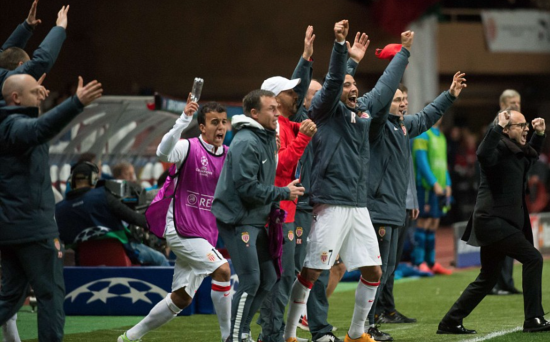 冲刺阶段全明星赛焦点战;摩纳哥防线松动;更衣室稳定;更衣室氛围转暖(战长沙简介) 冲刺阶段全明星赛焦点战;摩纳哥防线松动;更衣室稳定;更衣室氛围转暖(战长沙简介)