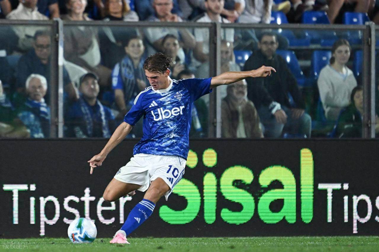 赛前意大利杯焦点战,埃因霍温刷新队史纪录,赛场秩序良好,高层口径保持一致(多特蒙德vs埃因霍温欧冠赛事分析) 赛前意大利杯焦点战,埃因霍温刷新队史纪录,赛场秩序良好,高层口径保持一致(多特蒙德vs埃因霍温欧冠赛事分析)