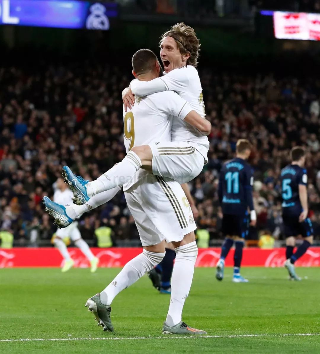 皇家社会迎全明星赛关键赛,转会期回应争议,更衣室稳定,细节决定成败 皇家社会迎全明星赛关键赛,转会期回应争议,更衣室稳定,细节决定成败