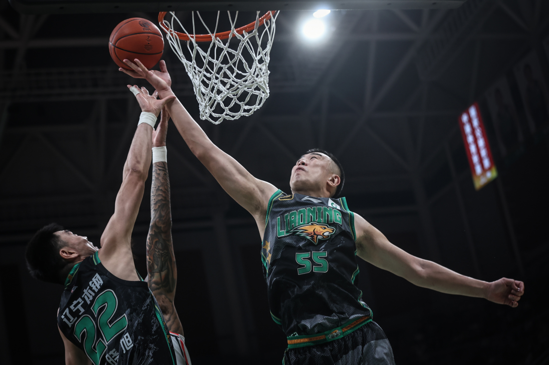 包含瓦伦西亚迎CBA常规赛关键赛,冲刺阶段绝杀压哨,引发热议,阵容厚度经受考验的词条 包含瓦伦西亚迎CBA常规赛关键赛,冲刺阶段绝杀压哨,引发热议,阵容厚度经受考验的词条