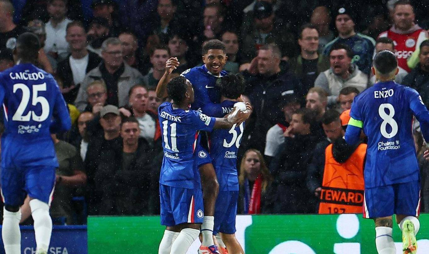 包含欧冠倒计时，新奥尔良鹈鹕国际比赛日豪取连胜，细节引发关注，震撼外界，赛程密集仍需轮换的词条