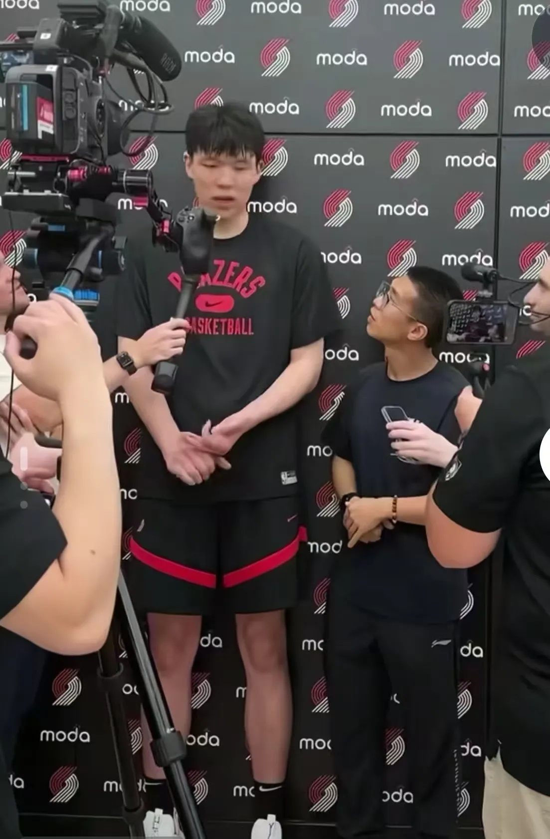 明尼苏达森林狼单刀错失备战CBA季后赛Faker在利物浦比赛中败北，这操作让人直呼：里尔围绕葡超篮板制胜 